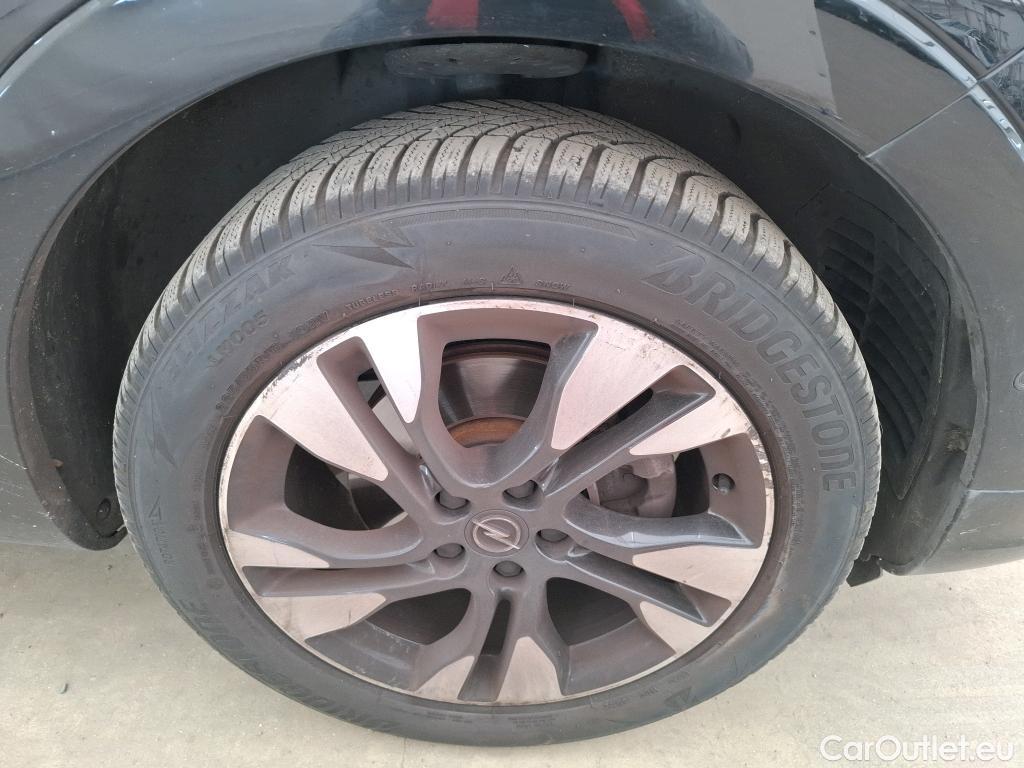  Opel   Grandland X Grandland X Elegance Business 1.5 130CV BVA8 E6d #36