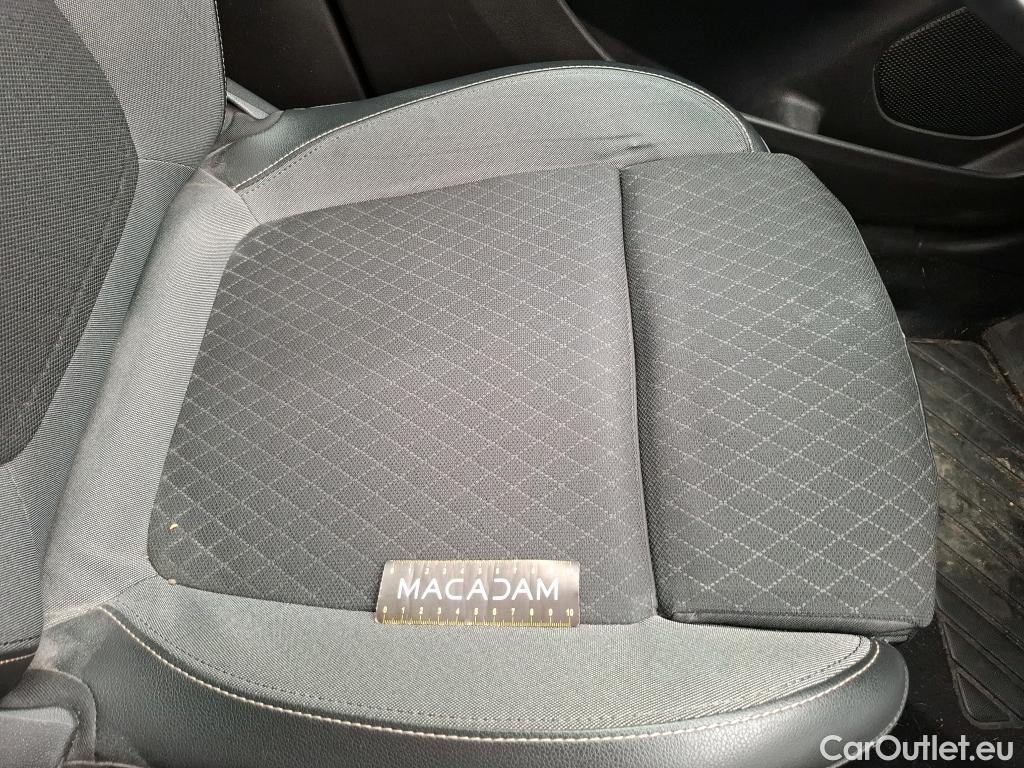  Opel   Grandland X Grandland X Elegance Business 1.5 130CV BVA8 E6d #20