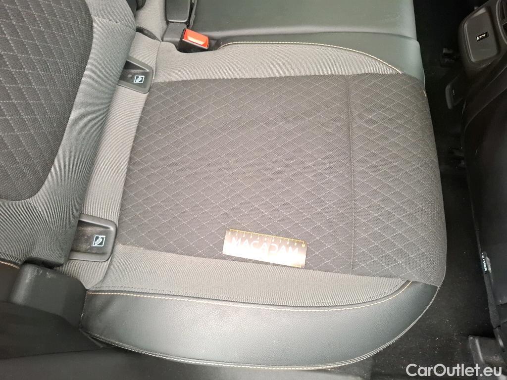  Opel   Grandland X Grandland X Elegance Business 1.5 130CV BVA8 E6d #21