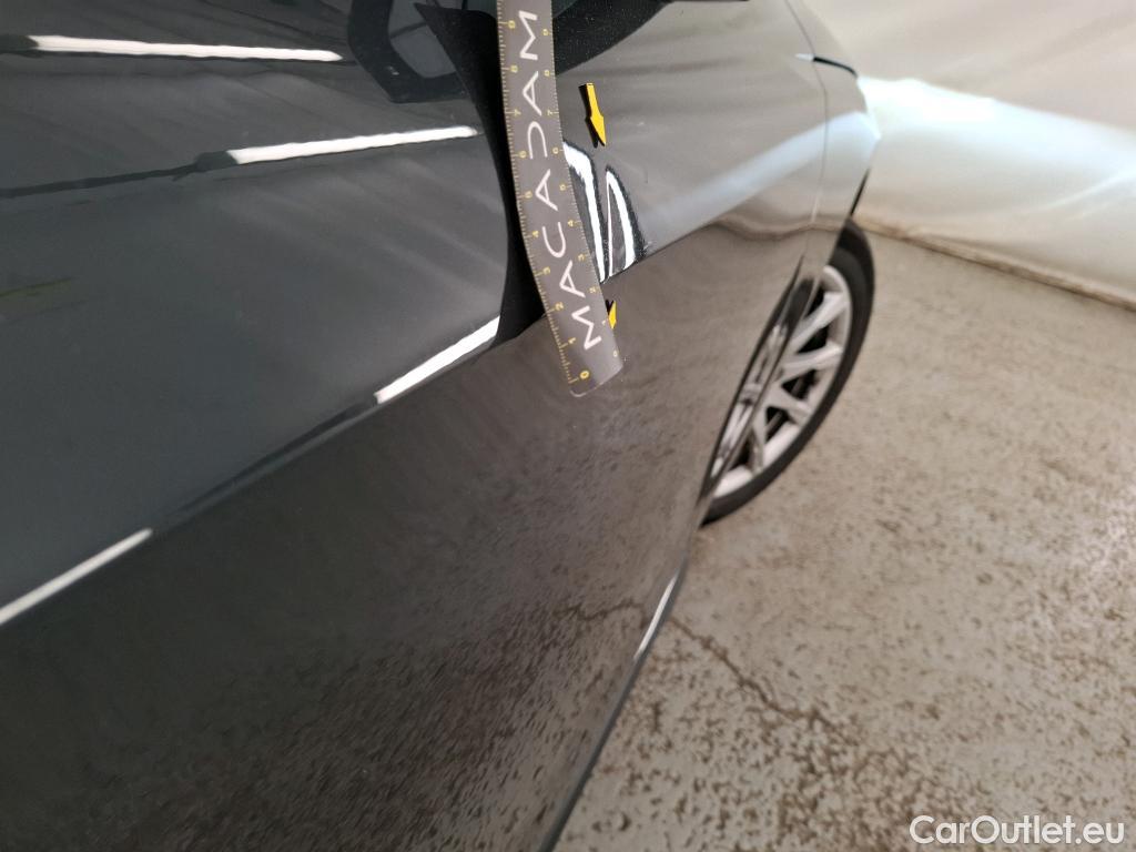 Audi  A4 AUDI  / 2019 / 4P / Berline 35 TFSI 150 S tronic Business Line #21