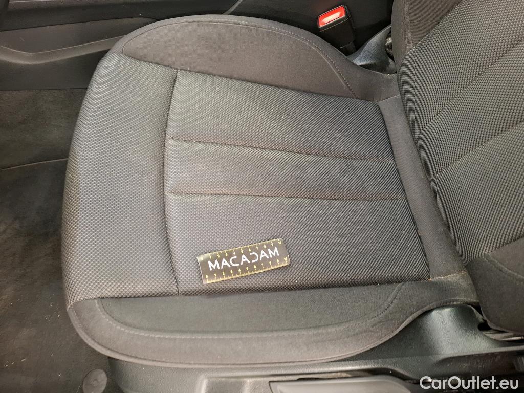  Audi  A4 AUDI  / 2019 / 4P / Berline 35 TFSI 150 S tronic Business Line #24