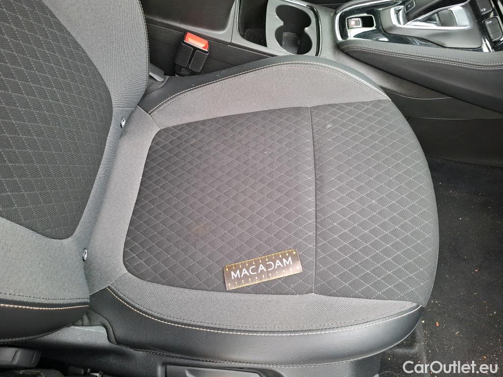  Opel   Grandland X Grandland X Elegance Business 1.5 130CV BVA8 E6d #19