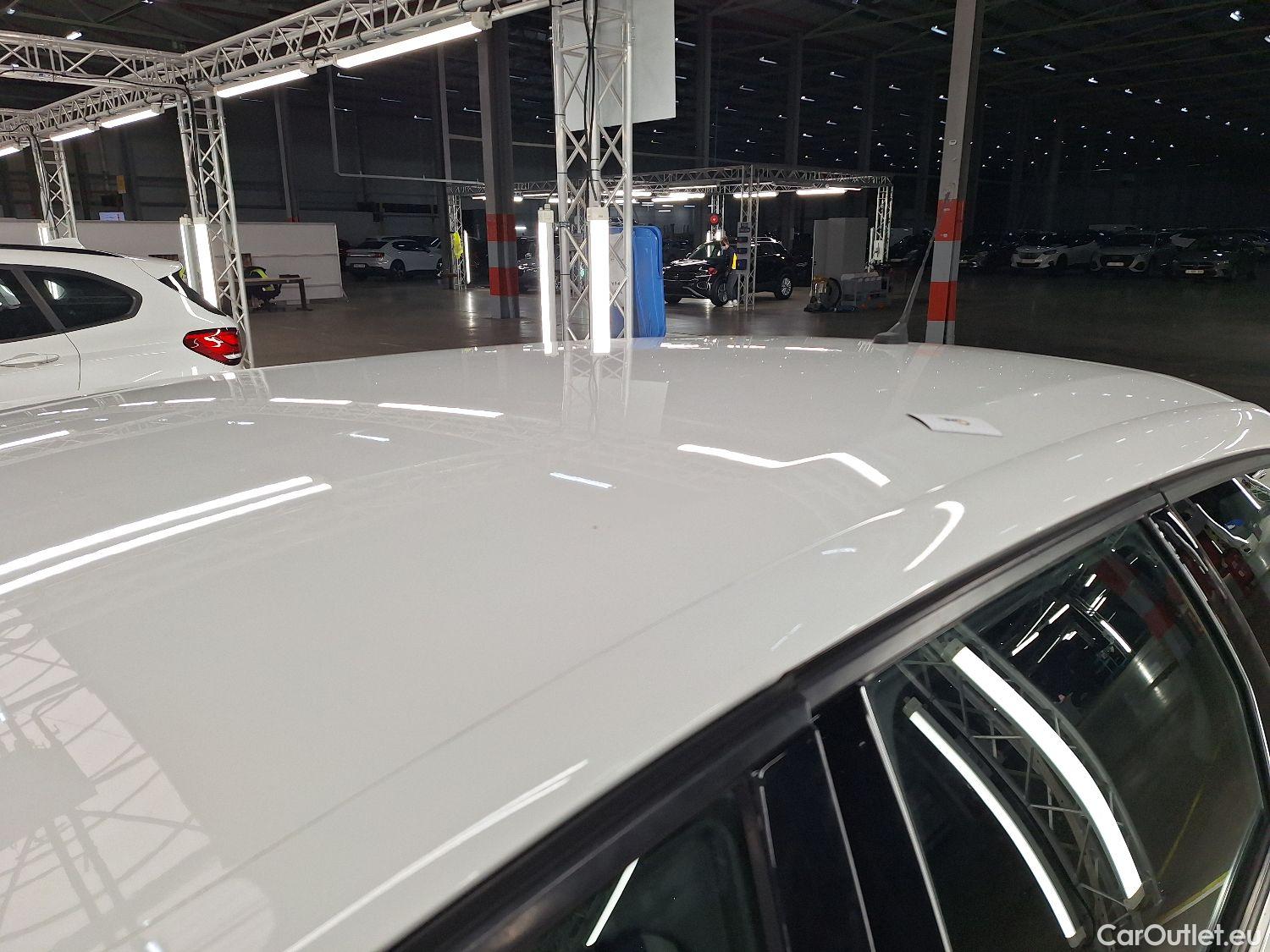  Peugeot  308 Peugeot,  SW FL'17, Peugeot  SW 1.5 BlueHDi 100 DPF S&S Active 5d #39
