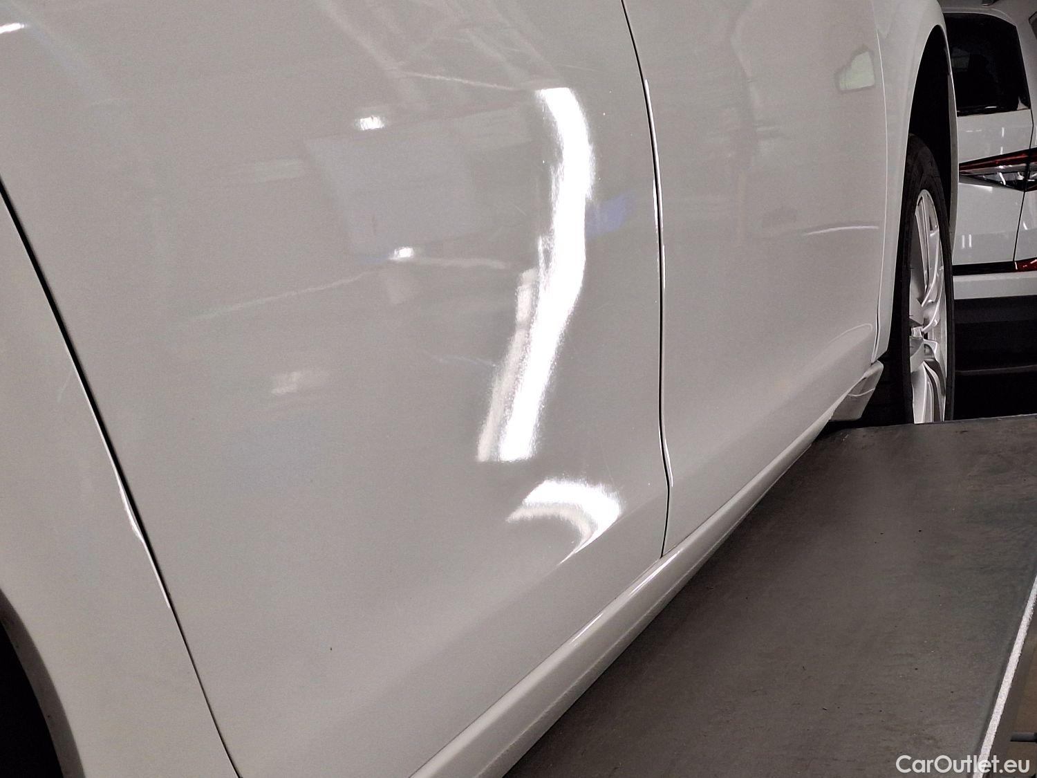  Peugeot  308 Peugeot,  SW FL'17, Peugeot  SW 1.5 BlueHDi 100 DPF S&S Active 5d #24