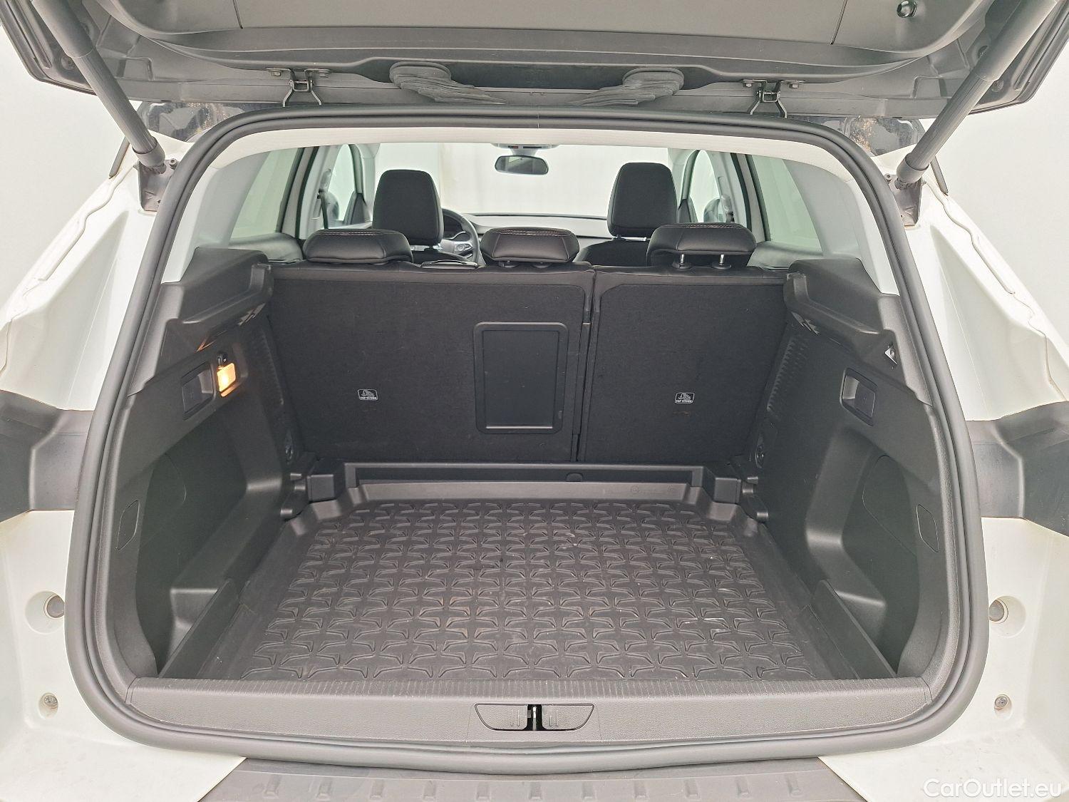  Opel   Grandland X Opel, '17, Opel 1.5 Turbo ECOTEC D S/S AT8 Innova #9