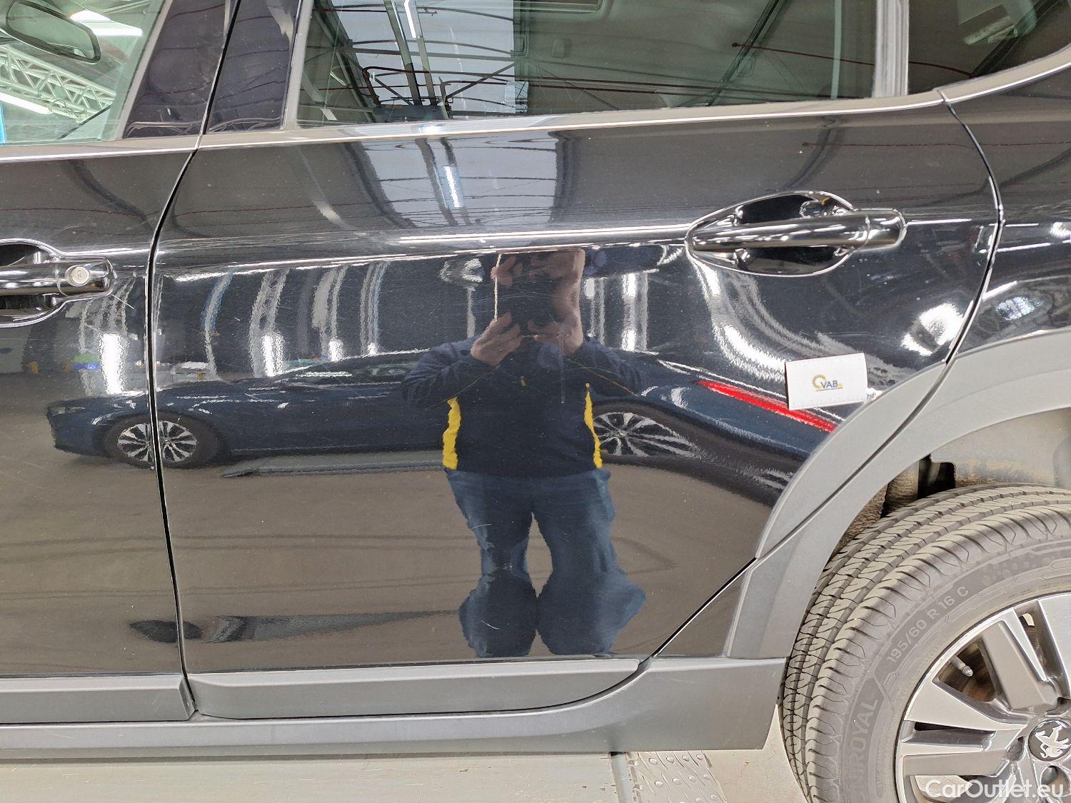  Peugeot  2008 Peugeot,  FL'16, Peugeot  1.6 BlueHDi 85kW s/s Allure 5d - NO COC #25