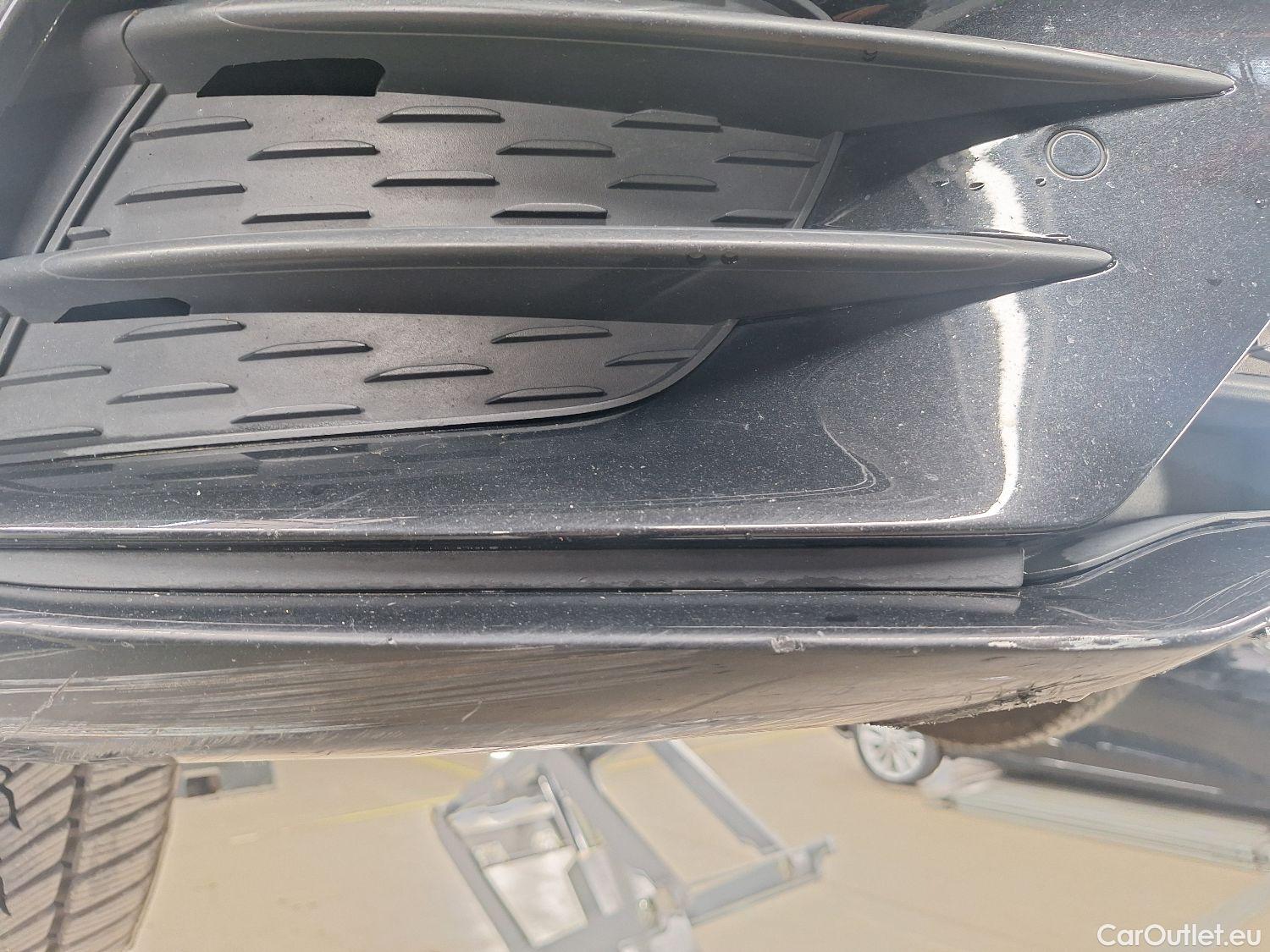  Mercedes  A-Klasse Mercedes, A-Class '18, Mercedes-Benz  A 180 d DCT Launch Edition  #5