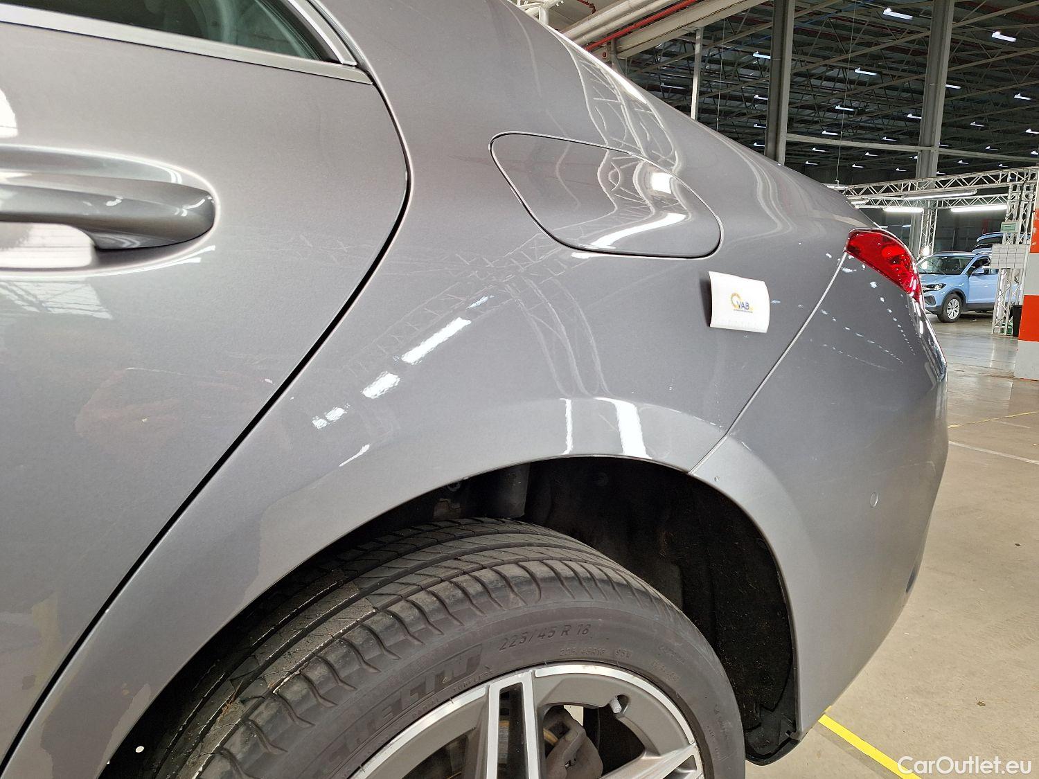  Mercedes  CLA-Klasse Mercedes, CLA-Class '19, Mercedes-Benz CLA CLA 180 Aut. 4d #21