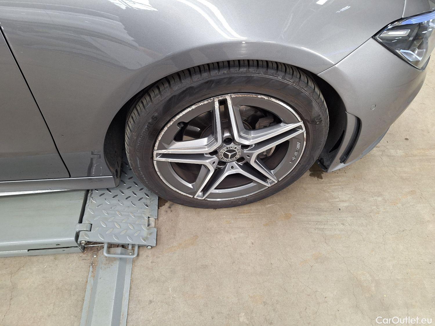  Mercedes  CLA-Klasse Mercedes, CLA-Class '19, Mercedes-Benz CLA CLA 180 Aut. 4d #35