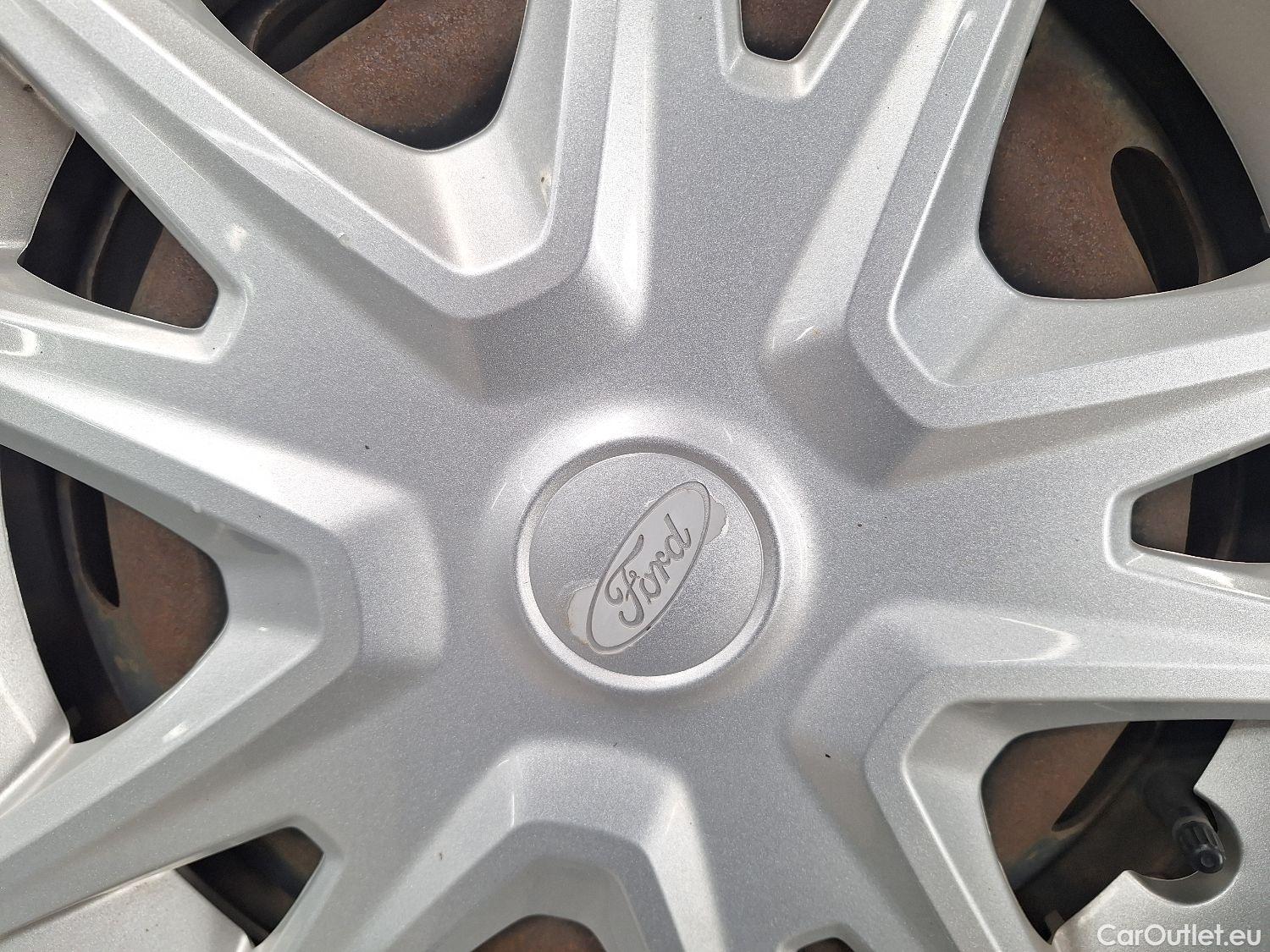  Ford  Fiesta Ford,  '17, Ford  1.1i 52kW Business Class 5d #6