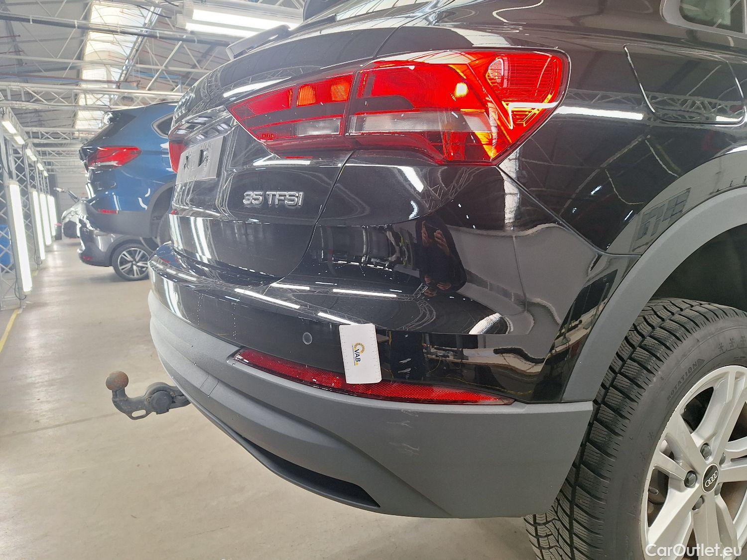  Audi  Q3 Audi,  '18, Audi  35 TFSI S tronic 5d #17