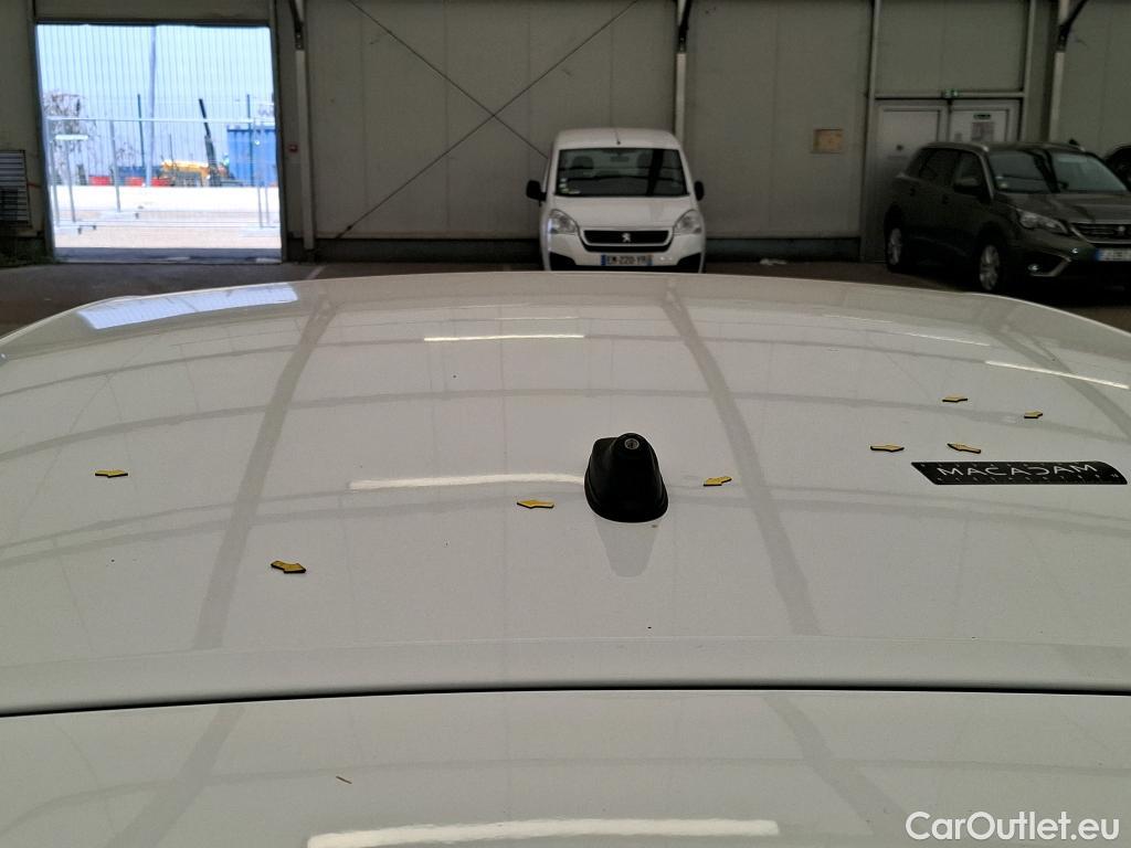  Peugeot  208  Premium 1.5 HDi 100CV BVM6 E6d #9