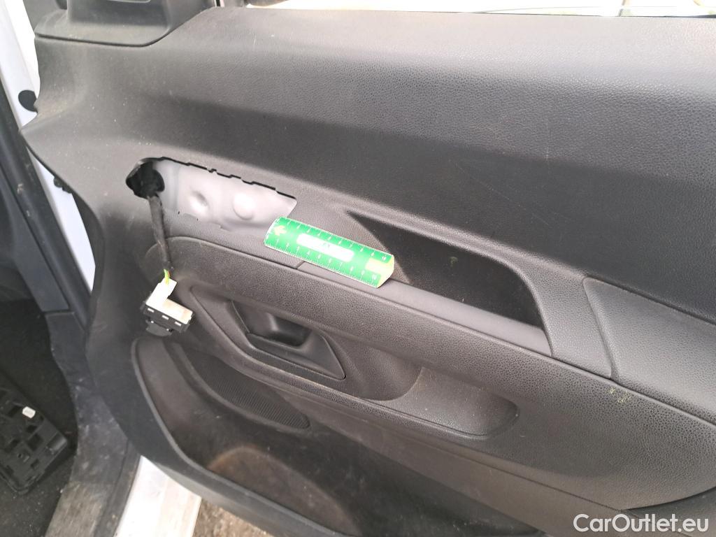  Citroen  Berlingo  Fourgon Driver XL 950 1.5 BlueHDi 100CV BVM5 E6dT #7