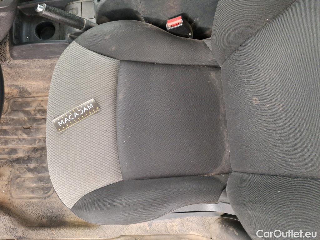  Renault  Kangoo  II Express Grand Confort (L1) 1.5 dCi 95CV BVM6 E6dT #37