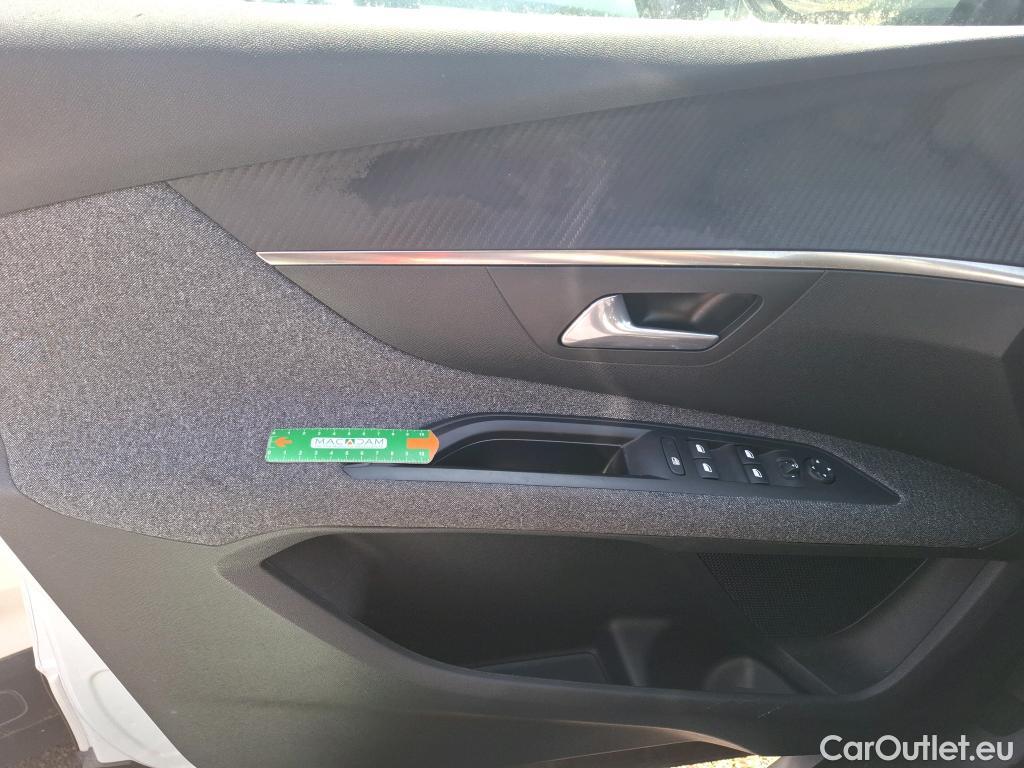  Peugeot  5008 PEUGEOT  5p SUV BlueHDi 130 ACTIVE BUSINESS #3