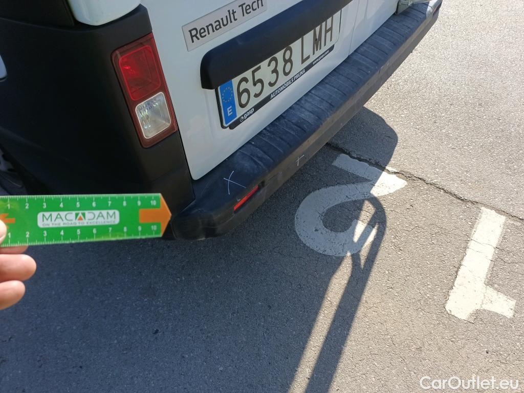  Renault  Trafic RENAULT  / 2019 / 4P / furgón Furgón 27 L1H1 Energy BluedCi 88 kW #14