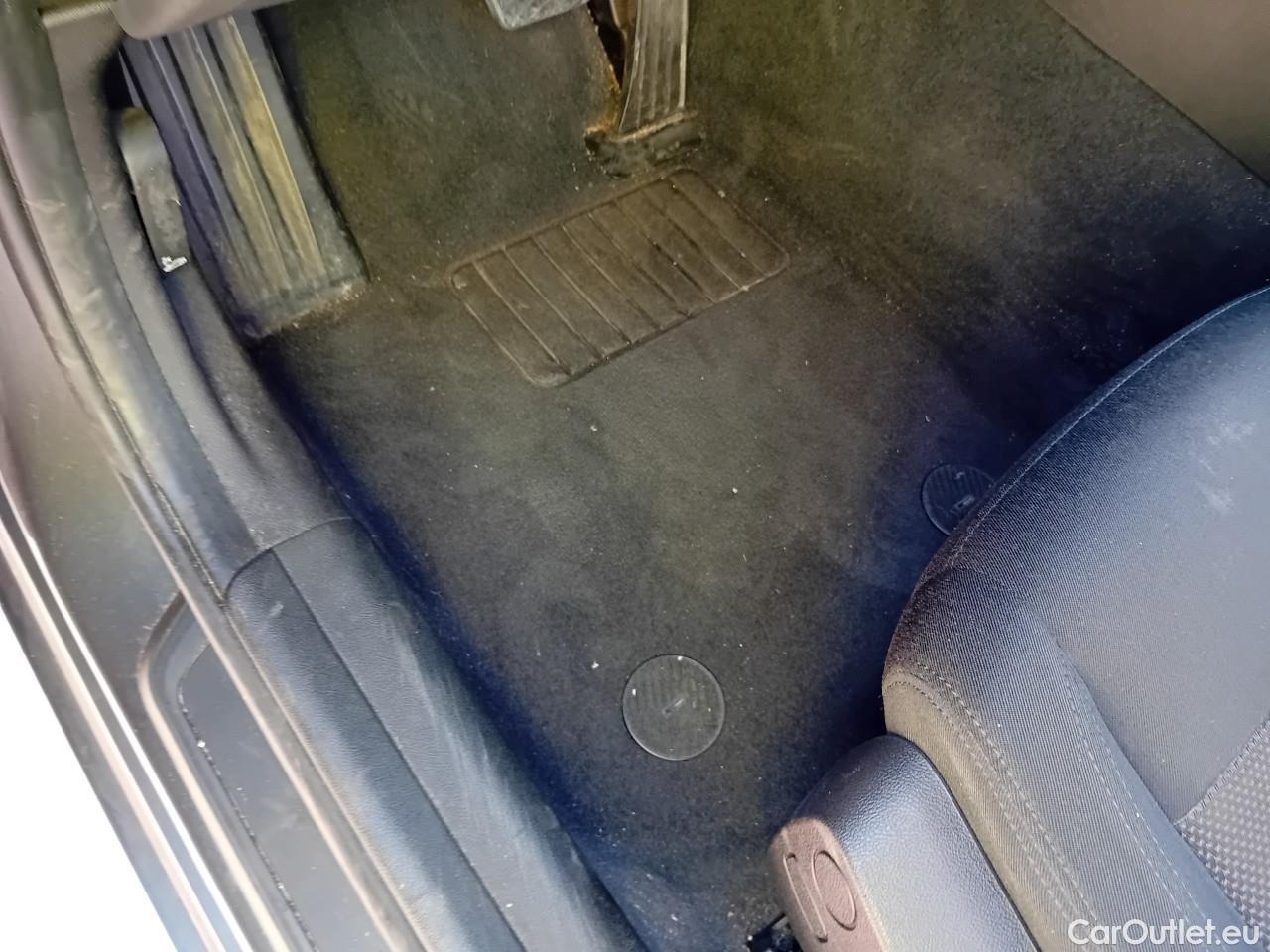  Bmw  Serie 3  Lim 318d 2.0 150CV AT8 E6dT #3