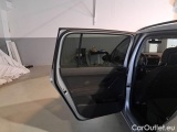  Volkswagen  Touran VOLKSWAGEN  / 2015 / 5P / MONOVOLUME 2.0 TDI 85KW BUSINESS BMT DSG #102