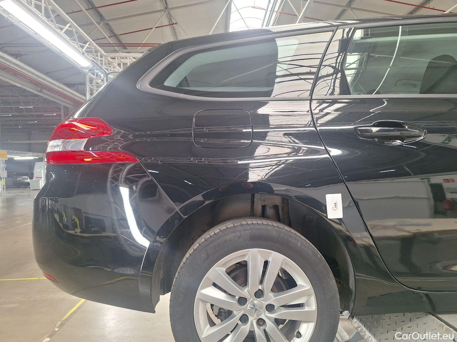  Peugeot  308 Peugeot,  SW FL'17, Peugeot  SW 1.2 PureTech 110 S&S Active 5d #17
