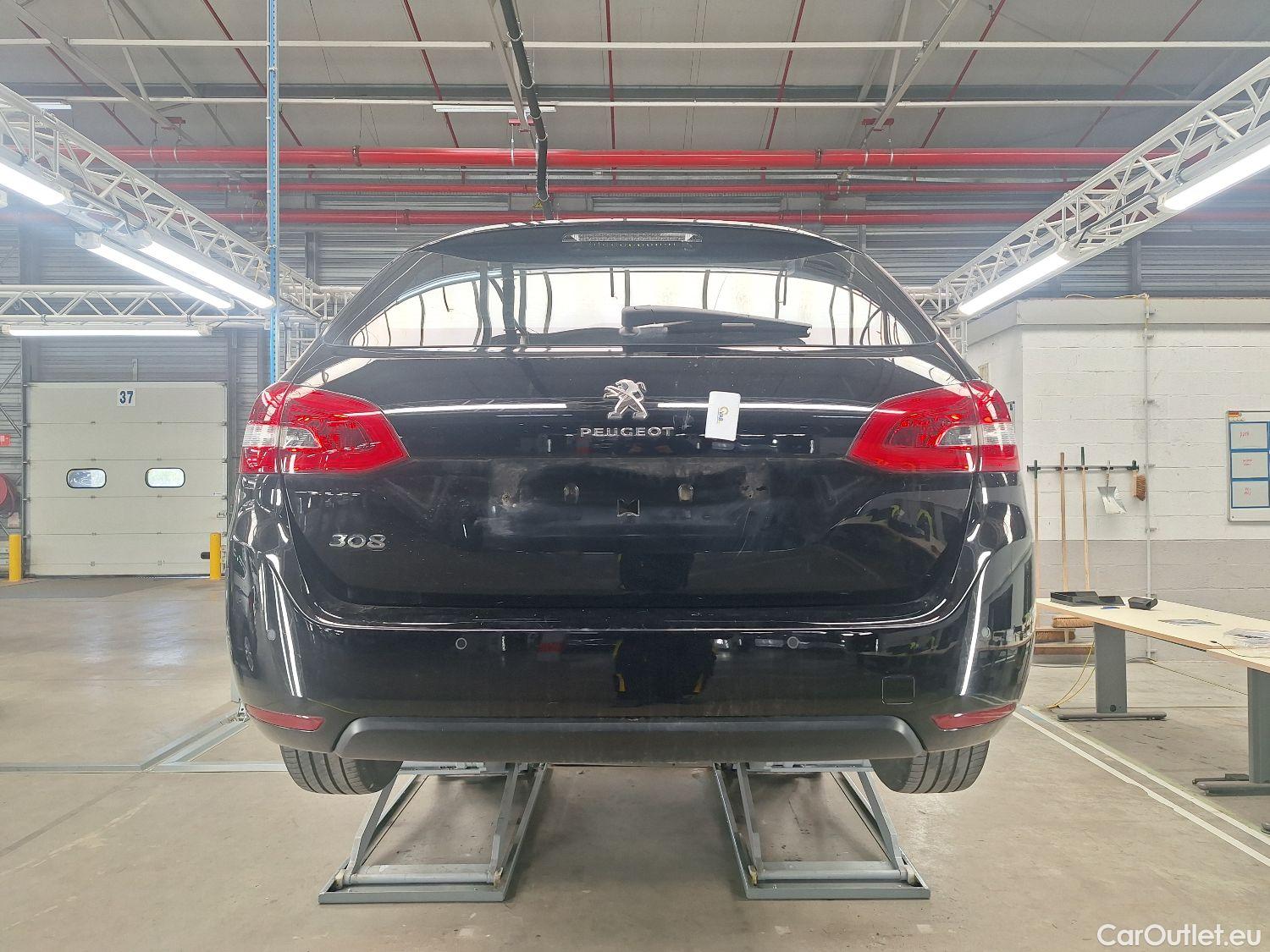  Peugeot  308 Peugeot,  SW FL'17, Peugeot  SW 1.2 PureTech 110 S&S Active 5d #25