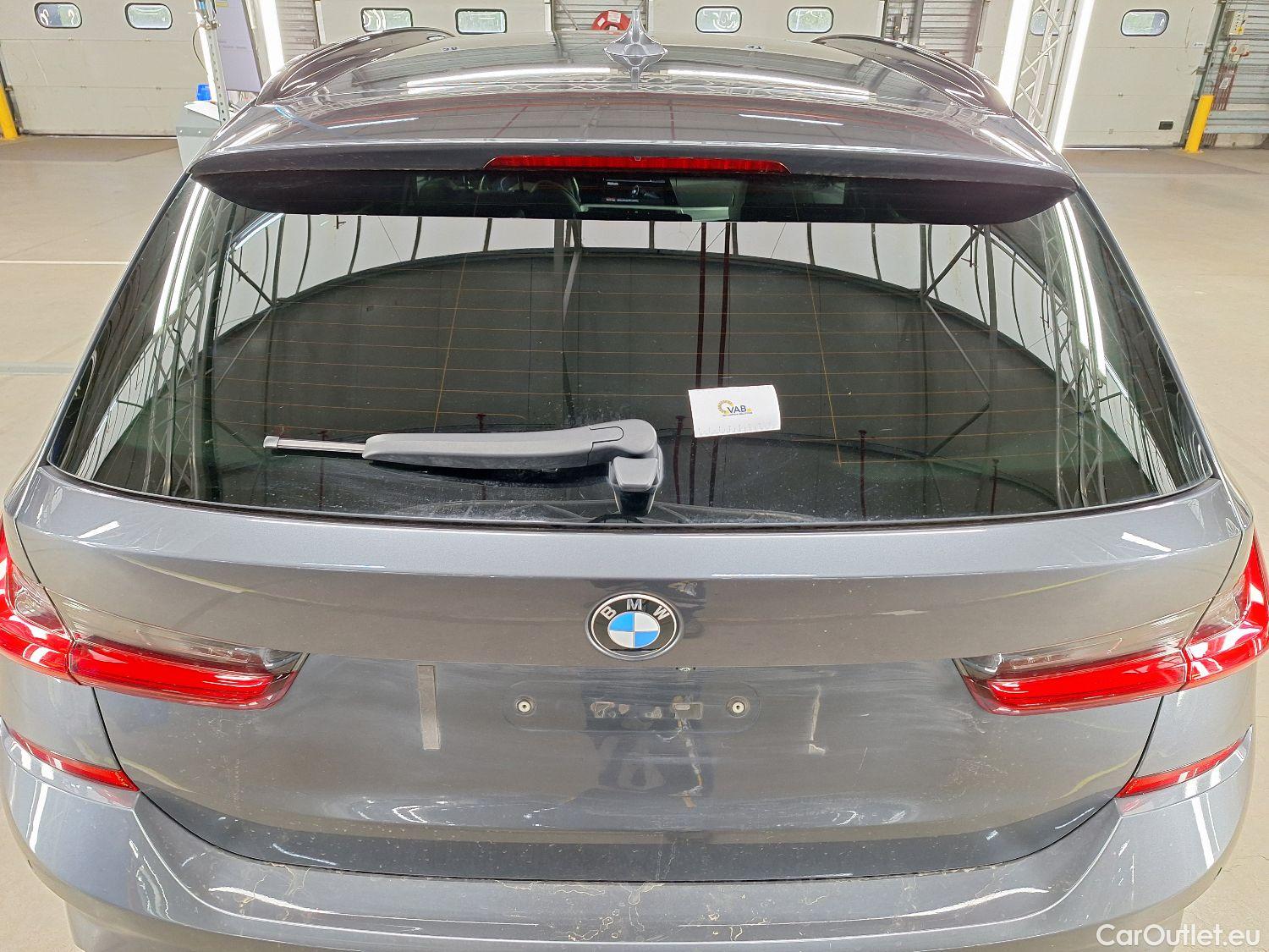  Bmw  Serie 3 BMW, 3-serie Touring '18, BMW 3 Reeks Touring 318dA (110 kW) 5d #9