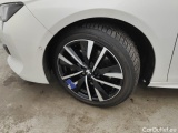  Peugeot  508 Peugeot  1.6 Hybrid 225 e-EAT8 GT Pack 5d #41