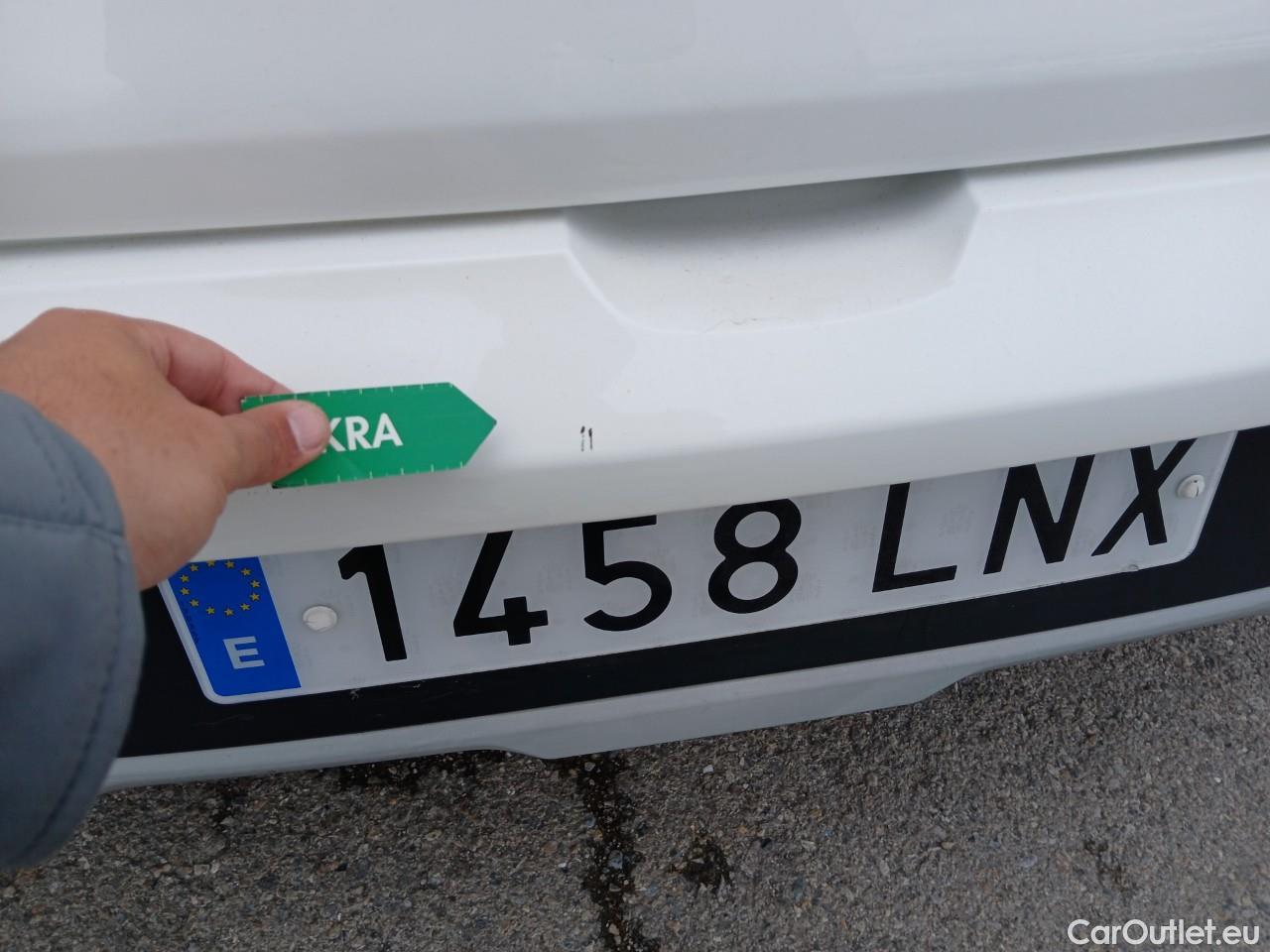  KIA  Niro  Emotion 1.6 105CV AT6 E6d #16