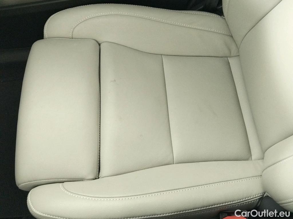  Volvo  XC 40 VOLVO XC40 / 2017 / 5P / todoterreno 1.5 T4 Twin Recharge Inscription Auto #16
