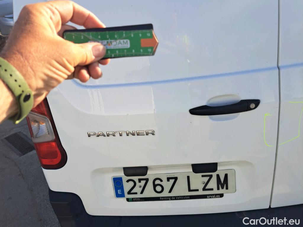  Land Rover  Discovery PEUGEOT Partner / 2018 / 4P / furgón derivado de turismo Premium Standard 600kg BlueHDi 73kW #13