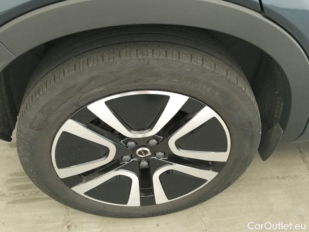  Volvo  XC 40 VOLVO XC40 / 2017 / 5P / todoterreno 1.5 T4 Twin Recharge Inscription Auto #7