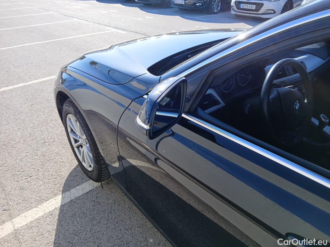  Bmw  Serie 3  Lim. 318d Advantage 2.0 150CV MT6 E6 #28