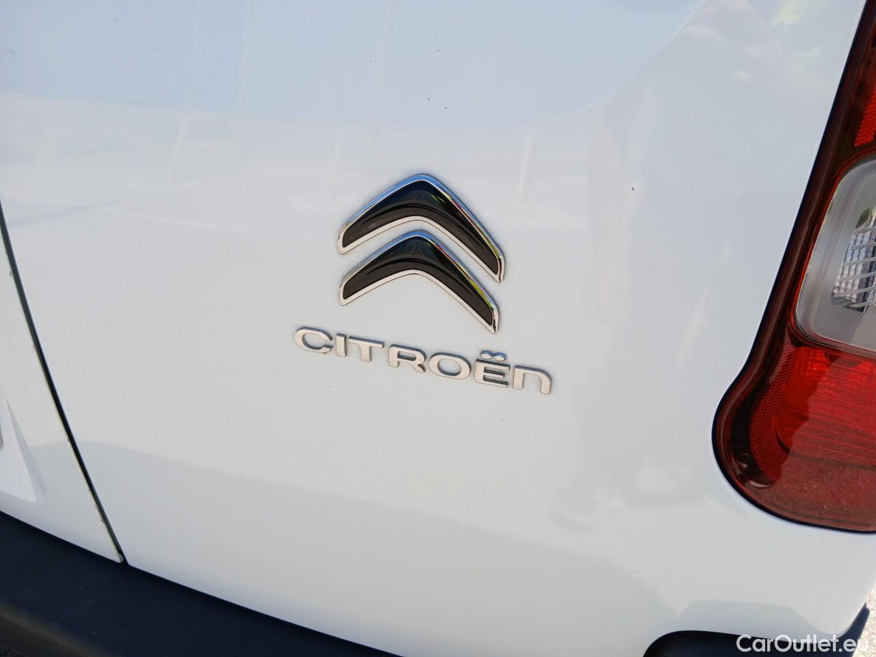  Citroen  Berlingo  Combi Live Pack M 1.5 BlueHDi 100CV MT6 E6d #74