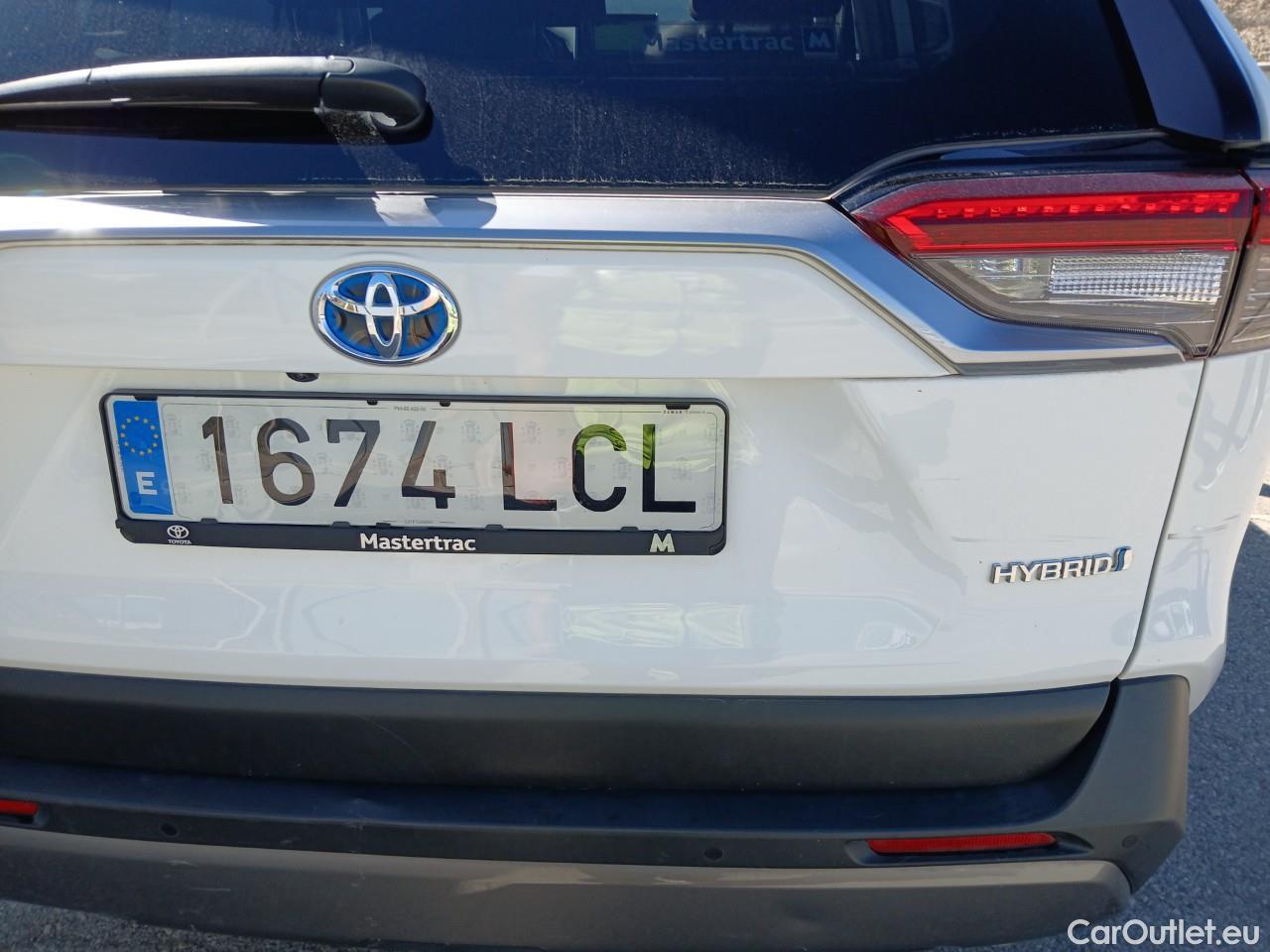  Toyota  RAV4 TOYOTA  / 2018 / 5P / todoterreno 2.5l 220H Advance #49