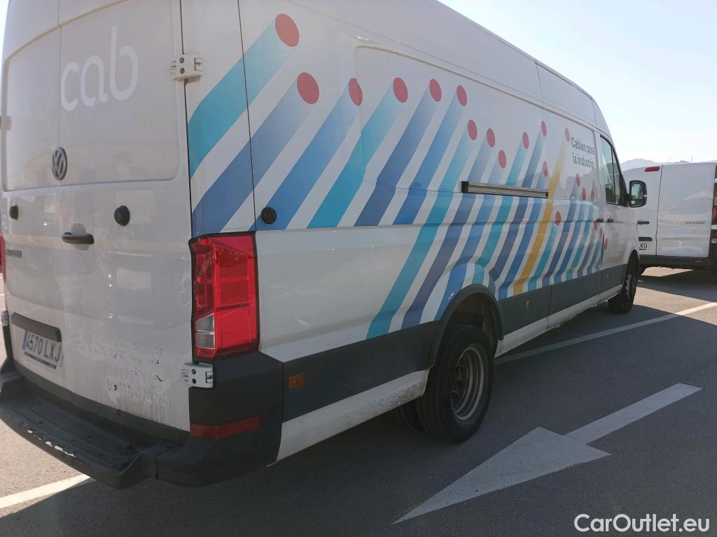  Volkswagen  Crafter VOLKSWAGEN  / 2017 / 4P / furgón 35 Furg BL TA Vol L5H3 2.0TDI 130kW RWD #52