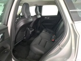  Volvo  XC60 VOLVO  5p SUV B4 AWD 197 Geartro 8 Momentum #9