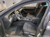  Volkswagen  Passat 2.0 TDI SCR DSG  44 #9