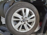  Volkswagen  Touran 2.0 TDI SCR DSG  70 #9