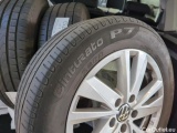 Volkswagen  Touran 2.0 TDI SCR DSG  70 #16