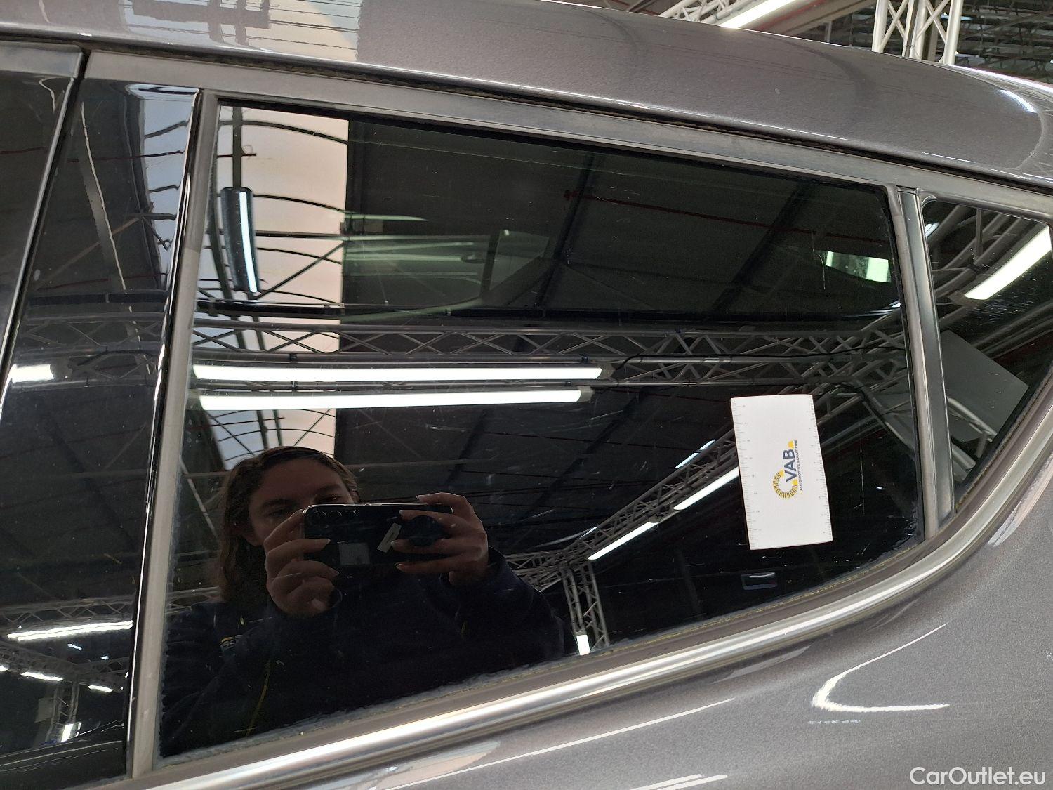 Toyota  C-HR Toyota,  '16, Toyota  1.8 VVT i-Hybrid C-Hic Aut. 5d #29