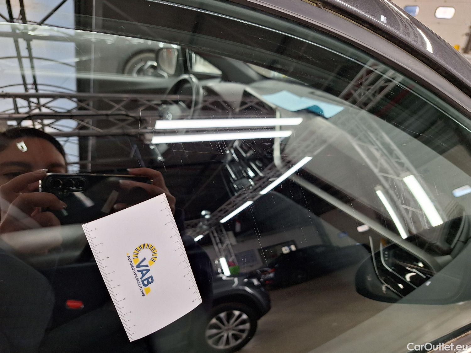  Toyota  C-HR Toyota,  '16, Toyota  1.8 VVT i-Hybrid C-Hic Aut. 5d #21