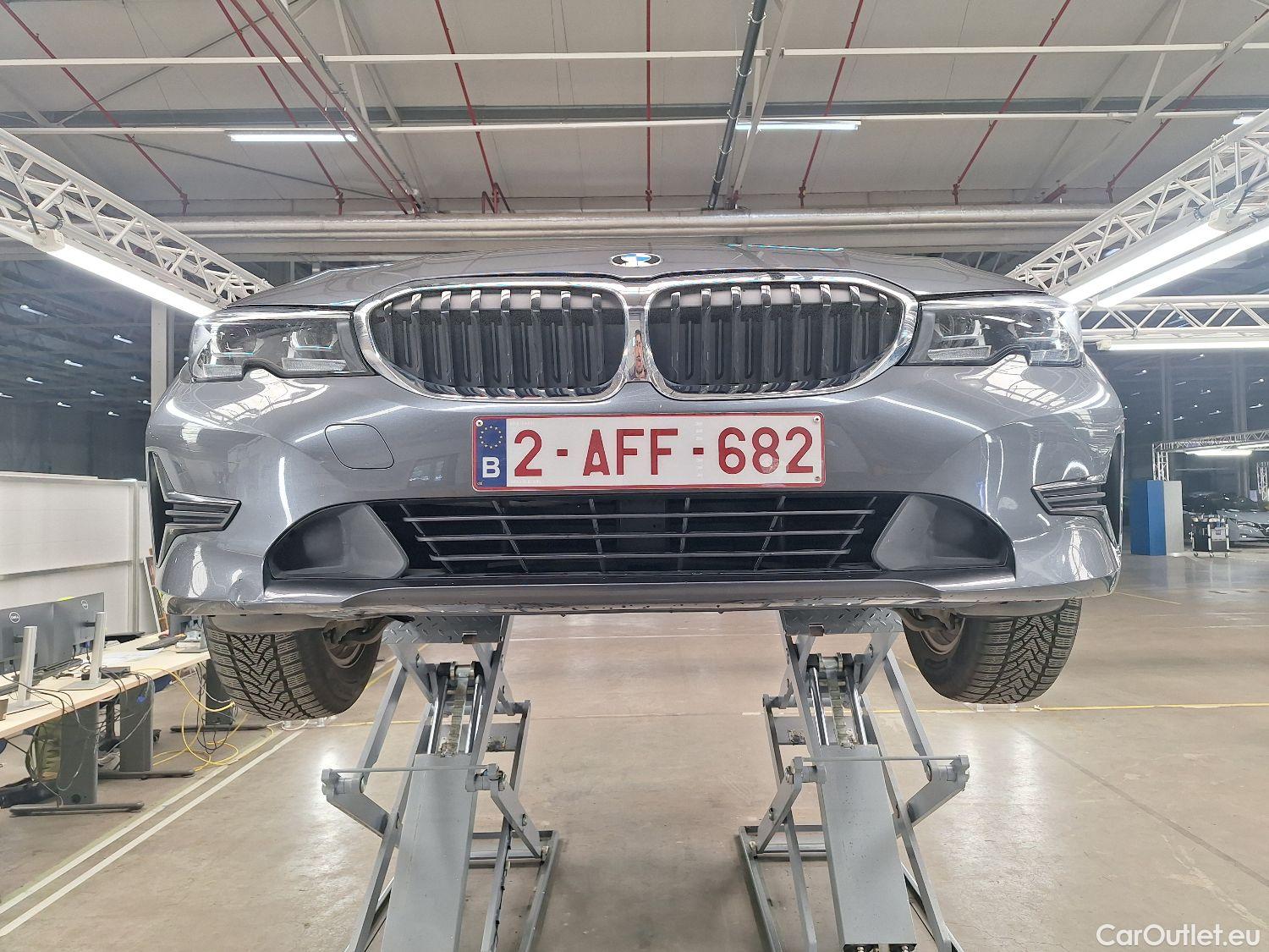  Bmw  Serie 3 BMW, 3-serie '18, BMW 3 Reeks Berline 318dA (100 kW) 4d #3