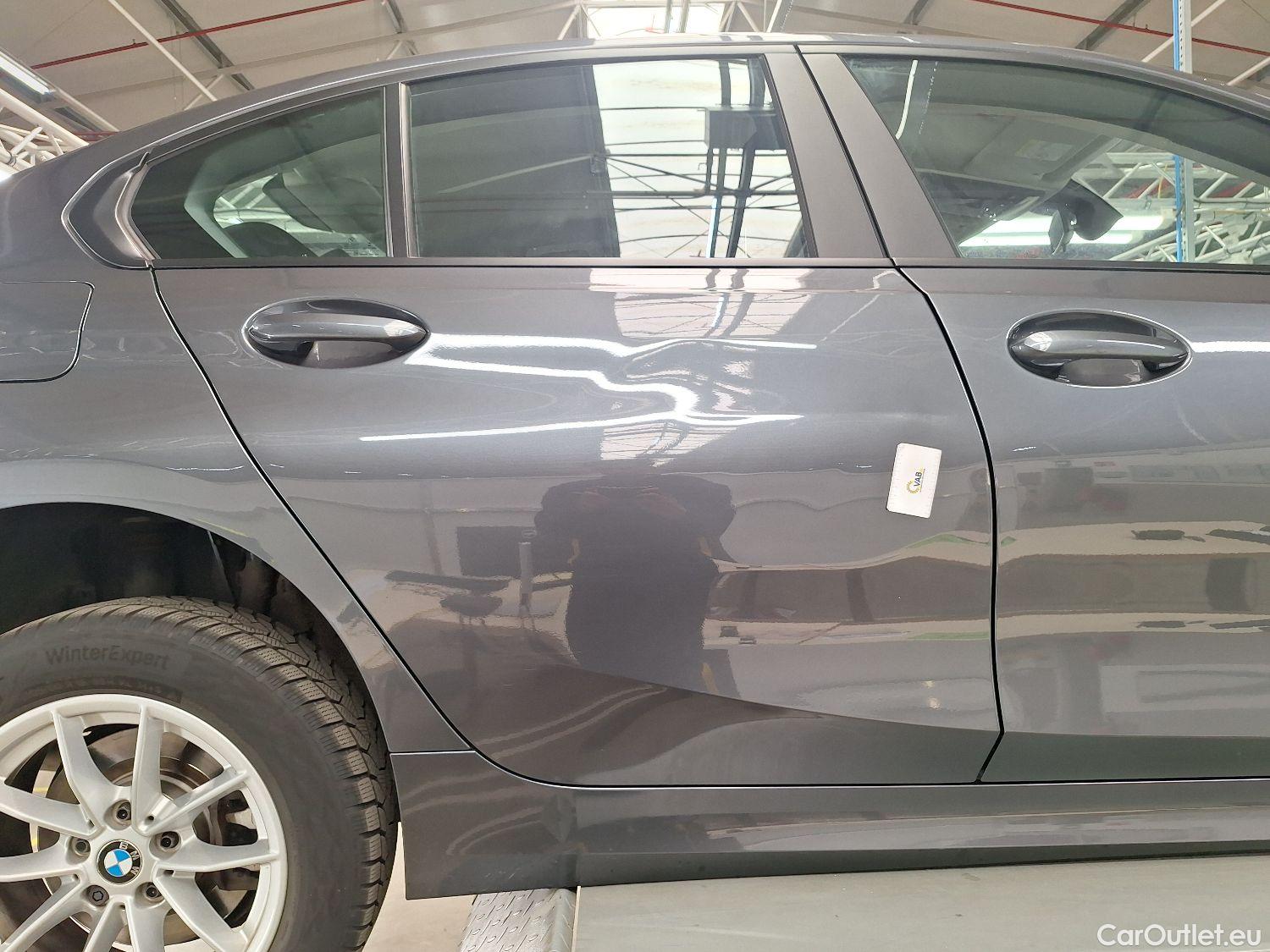  Bmw  Serie 3 BMW, 3-serie '18, BMW 3 Reeks Berline 318dA (100 kW) 4d #16