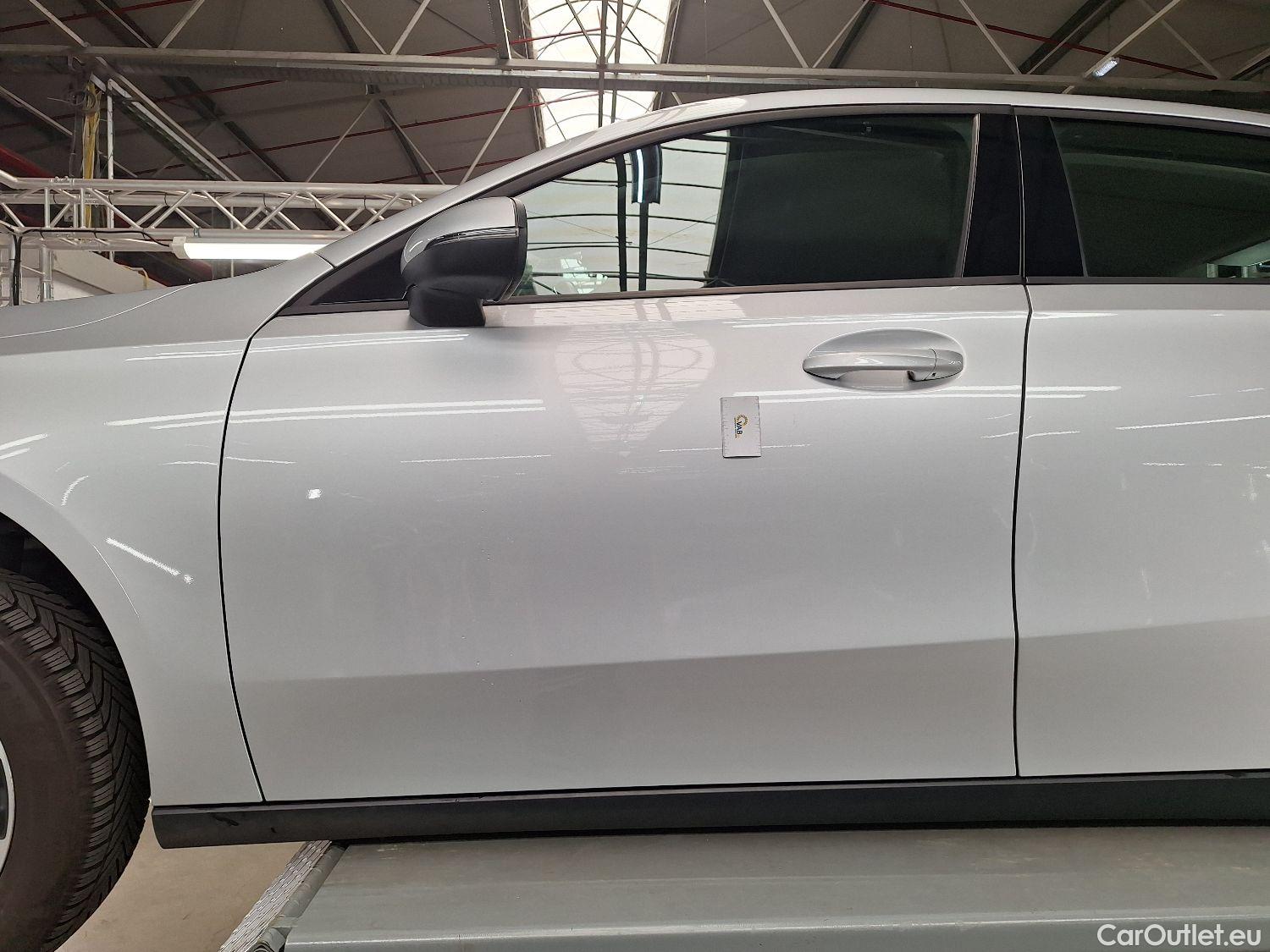  Mercedes  A-Klasse Mercedes, A-Class Berline '18, Mercedes-Benz  Limousine A 180d Business S #5