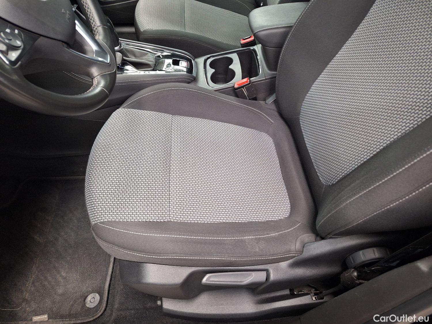  Opel   Grandland X Opel, '17, Opel 1.5 Turbo D D S/S AT8 Edition 5d #25