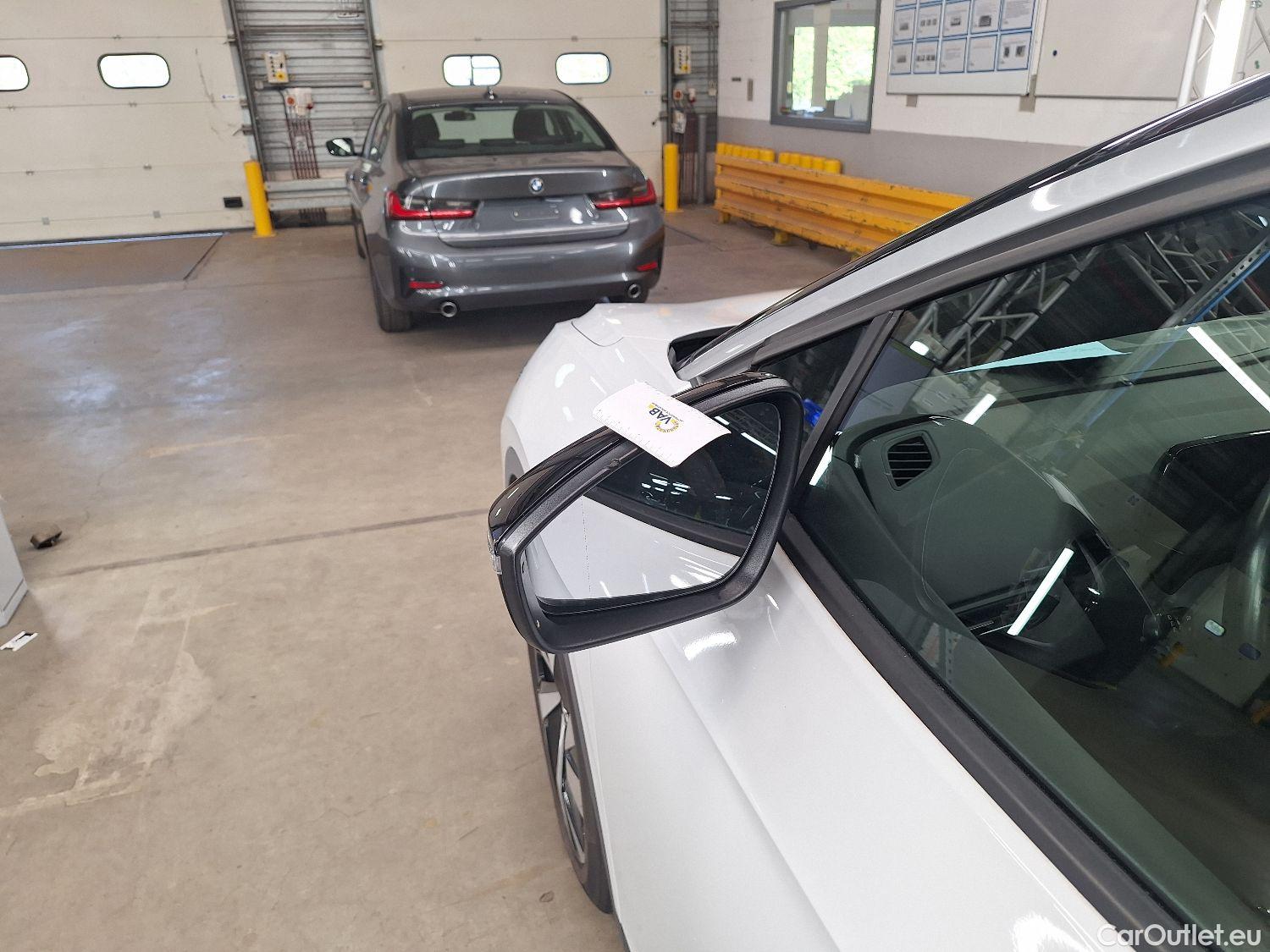  Volkswagen  ID.4 VW,  '20 BEV, Volkswagen   1st 5d #3