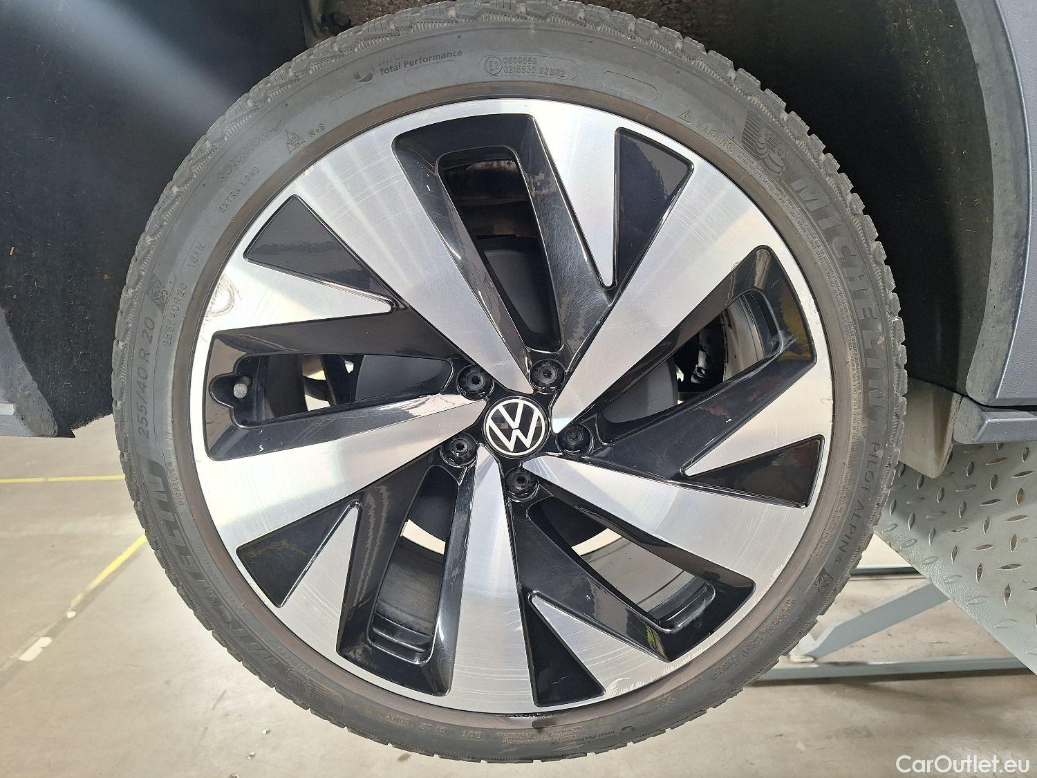  Volkswagen  ID.4 VW,  '20 BEV, Volkswagen   1st 5d #12