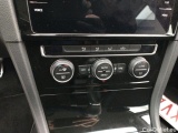 Volkswagen  Golf  Volkswagen VII 1.0 TSi Last Edition 5d #57
