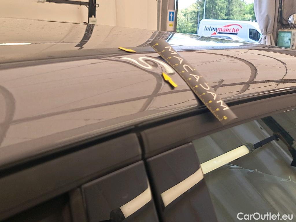  Mercedes  B-Klasse MERCEDES-BENZ Classe B / 2019 / 5P / monospace B 200 d Business Line BA8 #24