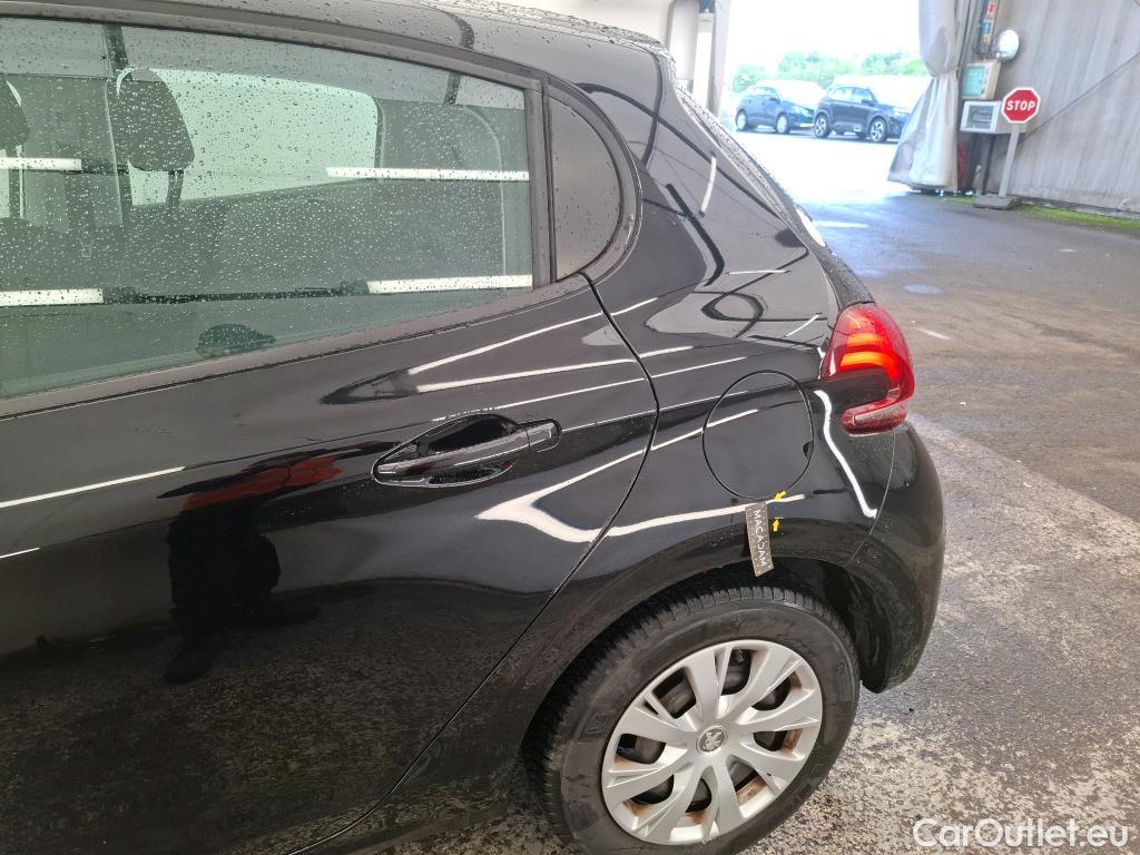  Peugeot  208  Affaire Premium Pack 1.5 HDi 100CV BVM5 E6dT #21