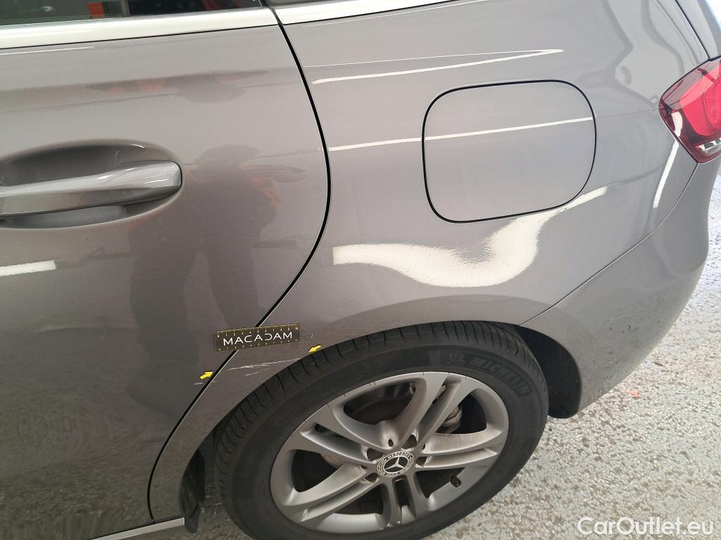  Mercedes  B-Klasse MERCEDES-BENZ Classe B / 2019 / 5P / monospace B 200 d Business Line BA8 #1
